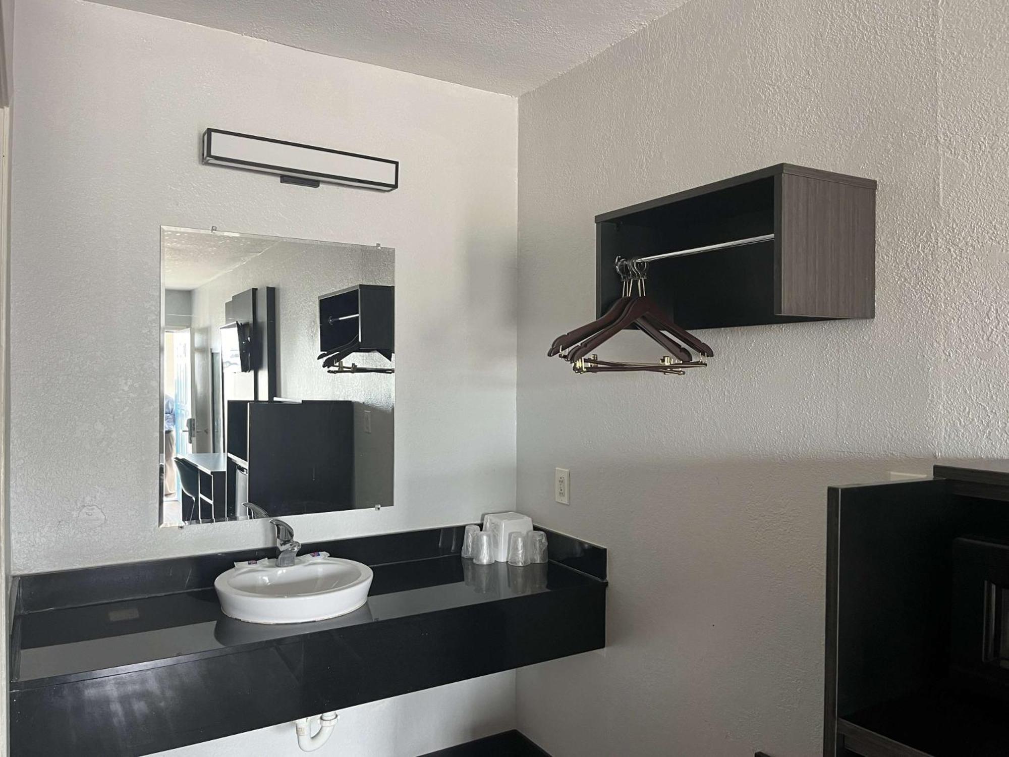 Motel 6 Seguin Tx Zewnętrze zdjęcie
