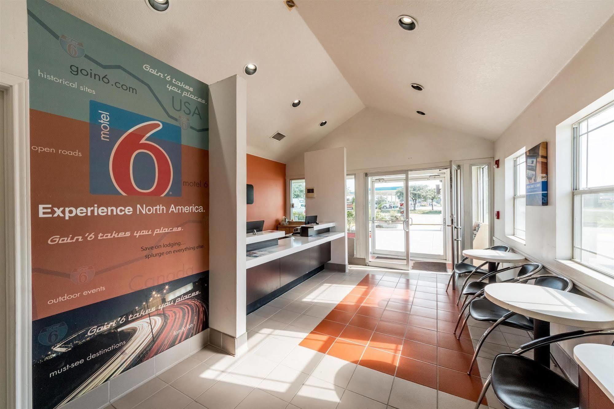Motel 6 Seguin Tx Zewnętrze zdjęcie