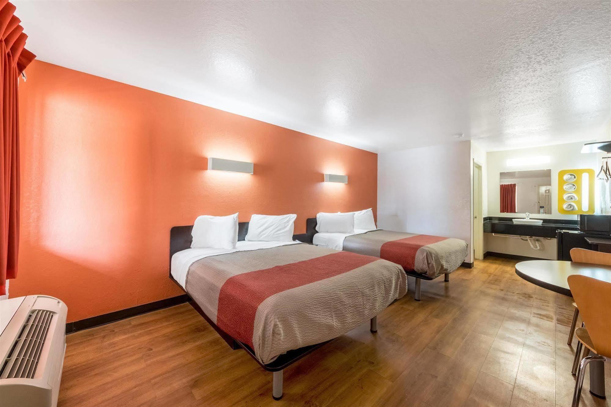 Motel 6 Seguin Tx Zewnętrze zdjęcie