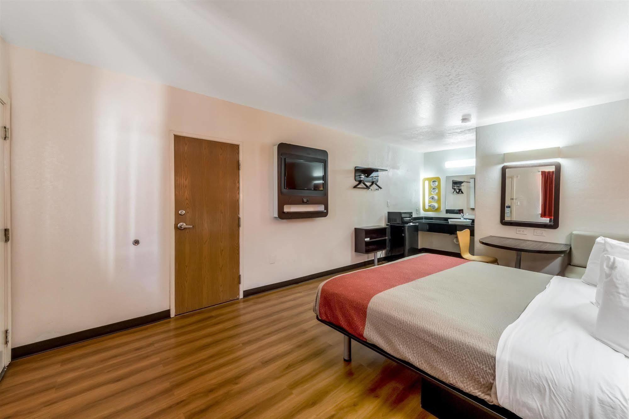 Motel 6 Seguin Tx Zewnętrze zdjęcie