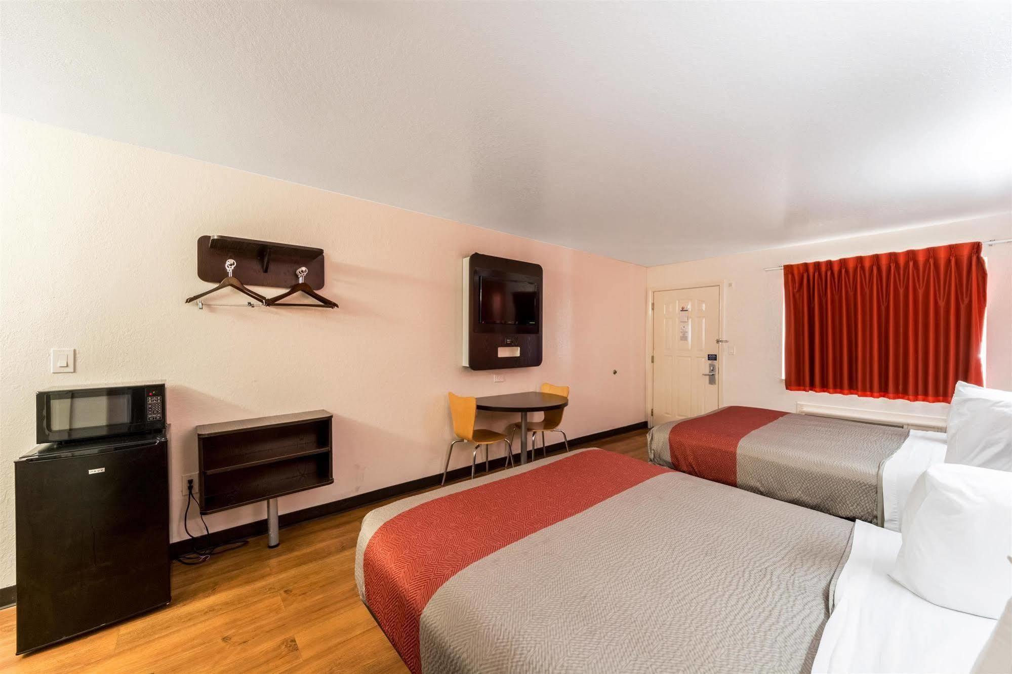 Motel 6 Seguin Tx Zewnętrze zdjęcie