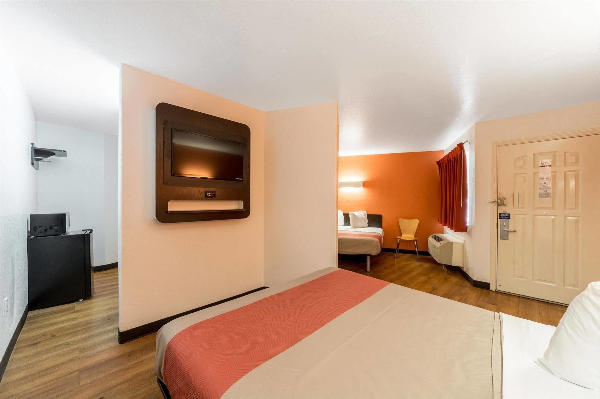 Motel 6 Seguin Tx Zewnętrze zdjęcie